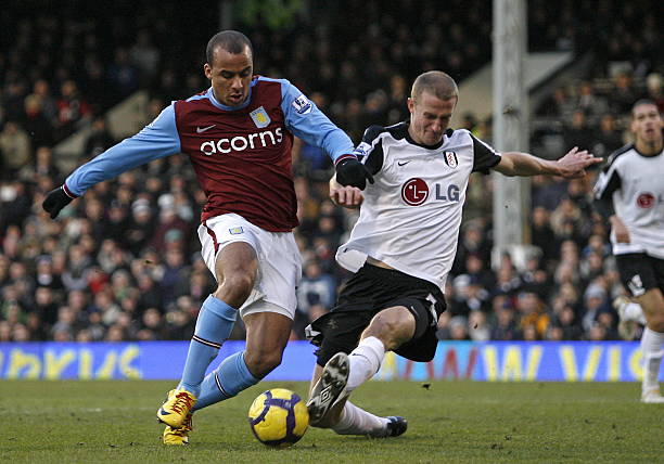 有关他们在 有关他们在