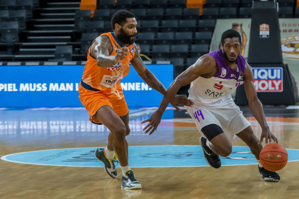 稳定优先于 稳定优先于