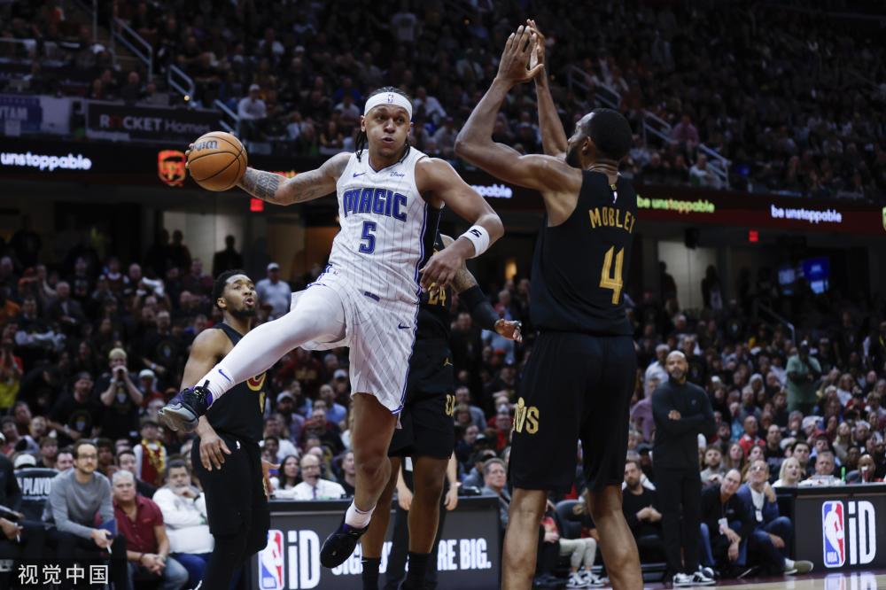 队员们不仅 队员们不仅